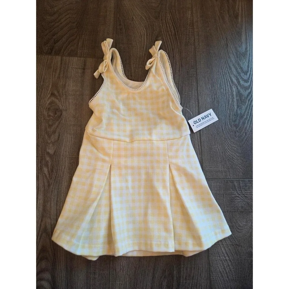 Old navy baby girl dress 12-18 mos